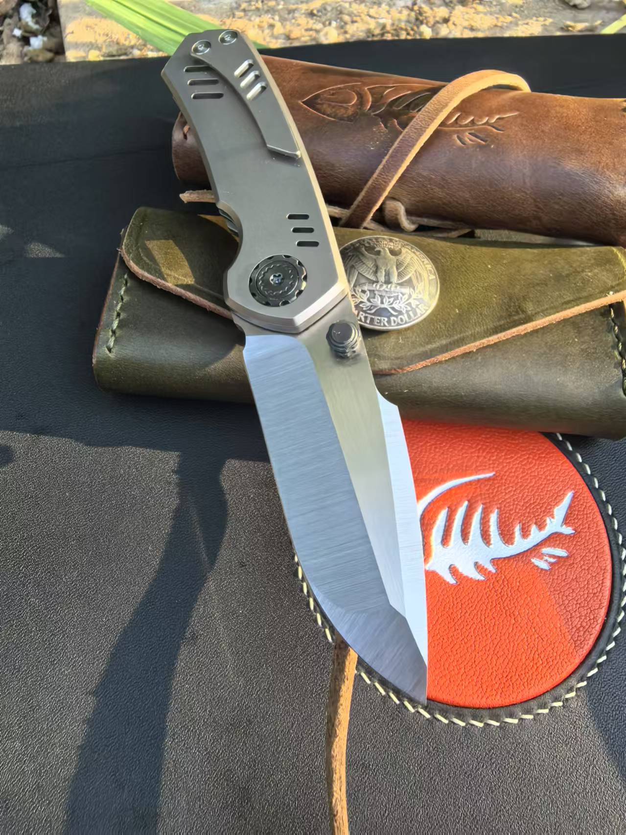Soulhunter Folding Knives with B Blade