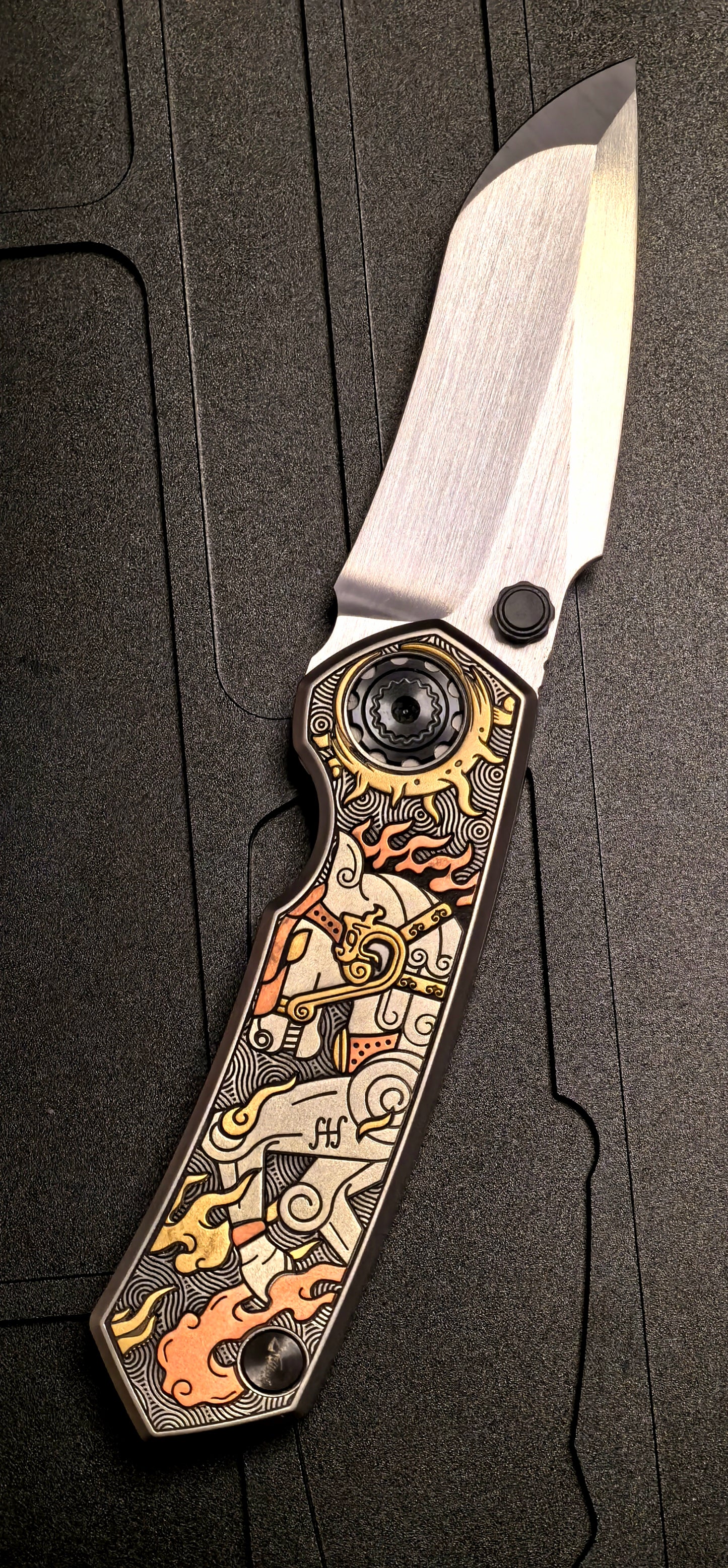 Soulhunter Custom Blazing Hoof Folding Knife