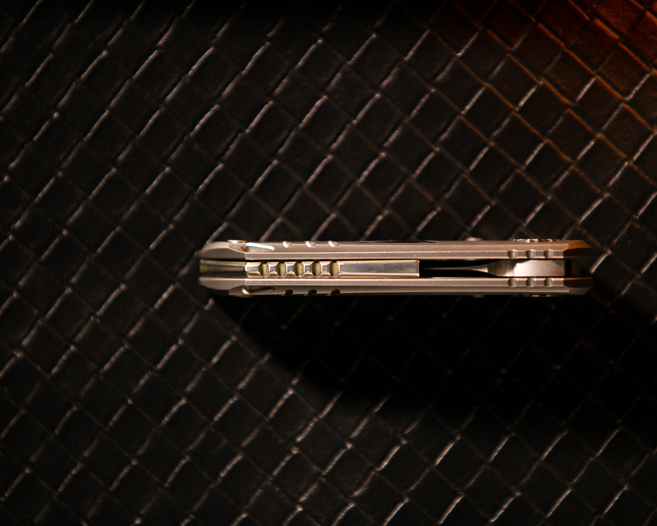 CrimsonEdge Spearhead Mini Folding Knife