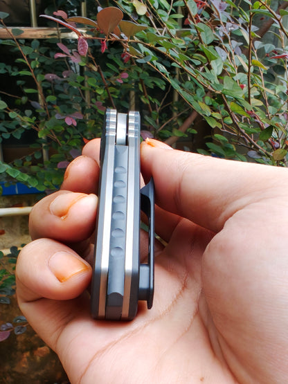 TOOTH-Pocket Knife