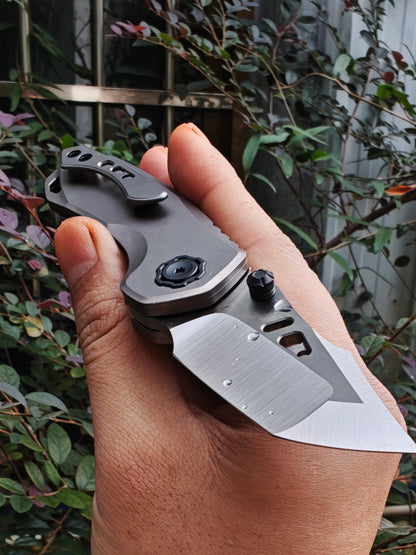 TOOTH-Pocket Knife
