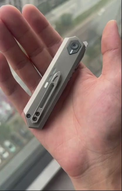 SENTRY–Pocket Knife